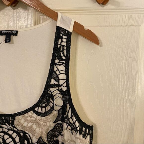 Express Black and White Sequin Fitted Sleeveless Tank Top - Picture 3 of 7